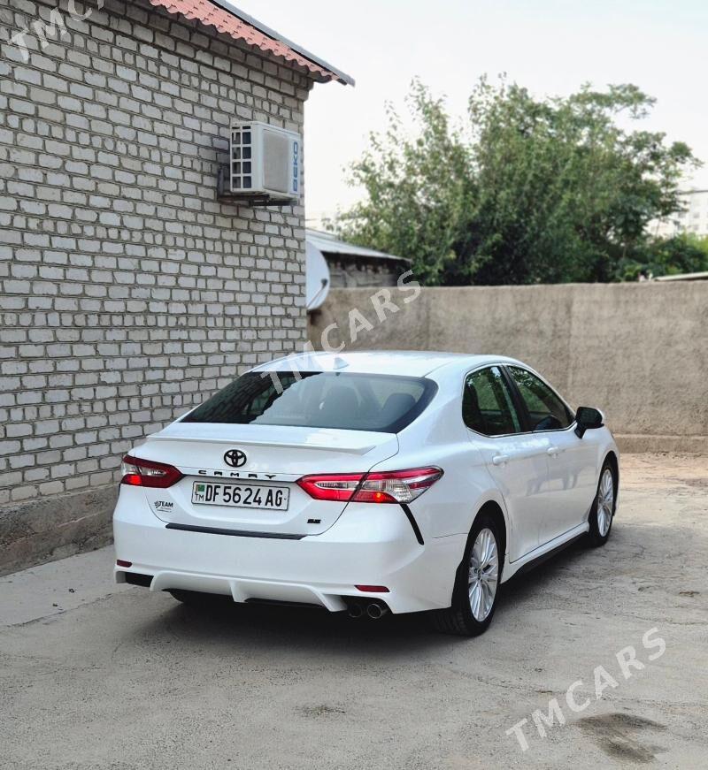 Toyota Camry 2020 - 296 000 TMT - Aşgabat - img 5