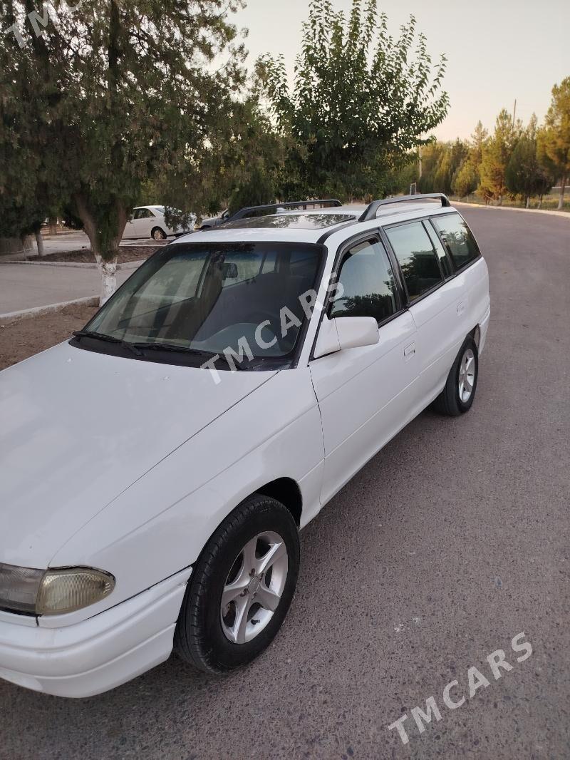Opel Astra 1991 - 30 000 TMT - Бабадайхан - img 2