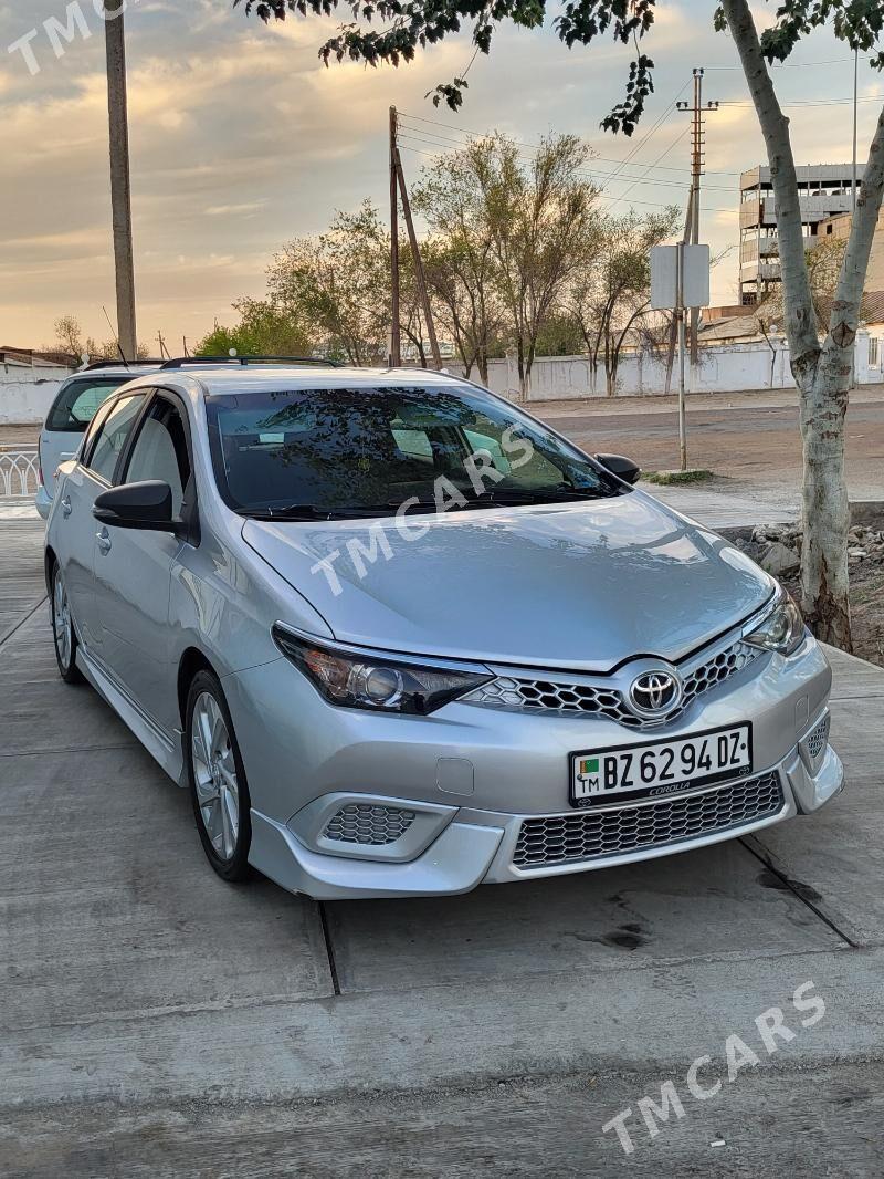 Toyota Corolla 2017 - 175 000 TMT - Дашогуз - img 4