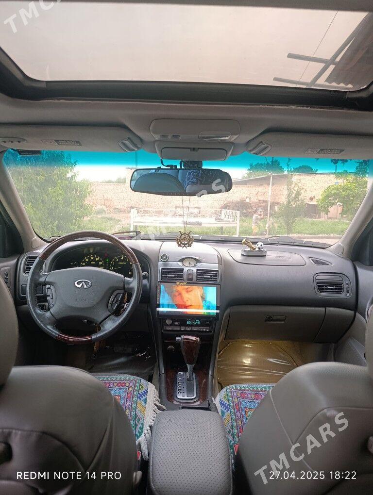 Infiniti I30 2001 - 87 000 TMT - Туркменабат - img 1