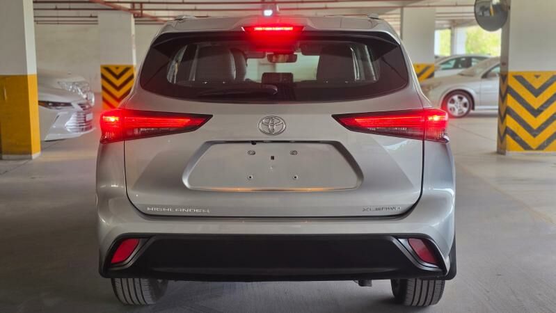 Toyota Highlander 2022 - 546 000 TMT - Ашхабад - img 3