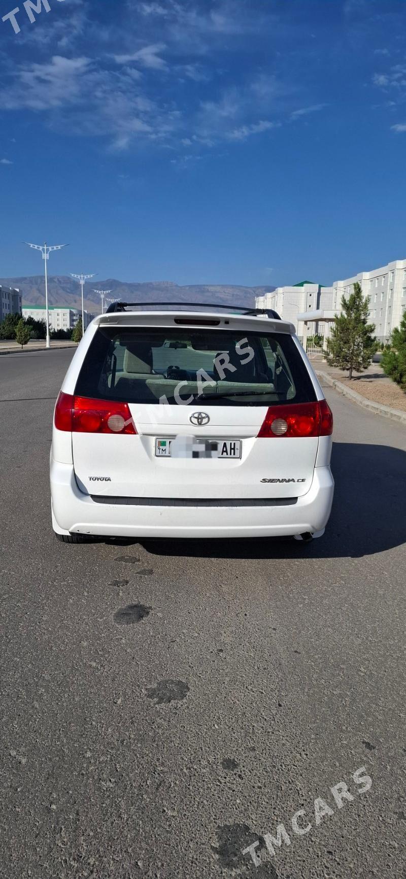 Toyota Sienna 2009 - 195 000 TMT - Ашхабад - img 1