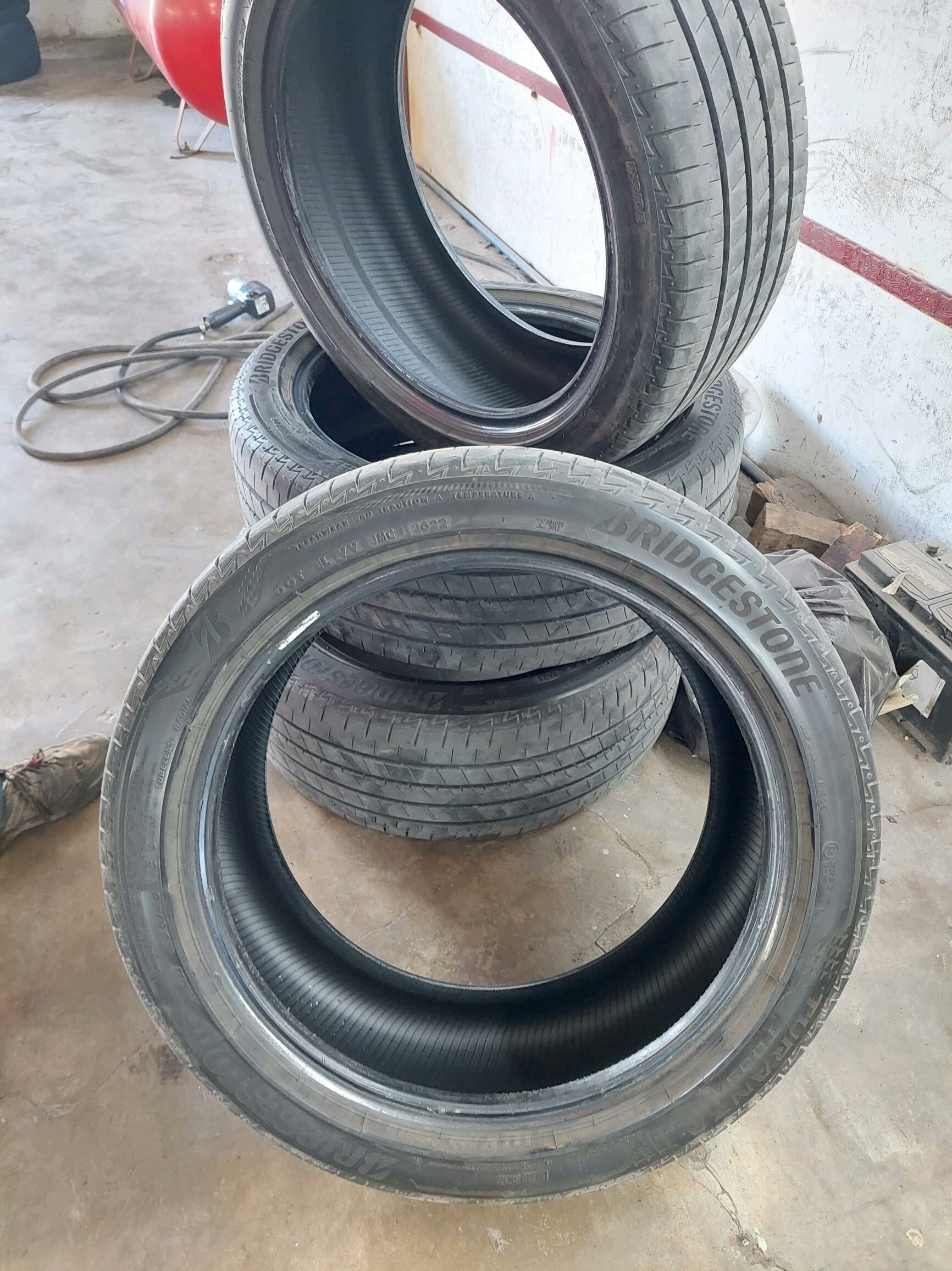Bridgestone 18lik 1 000 TMT - 30 mkr - img 1