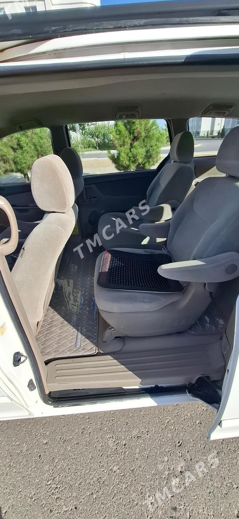 Toyota Sienna 2009 - 195 000 TMT - Ашхабад - img 3