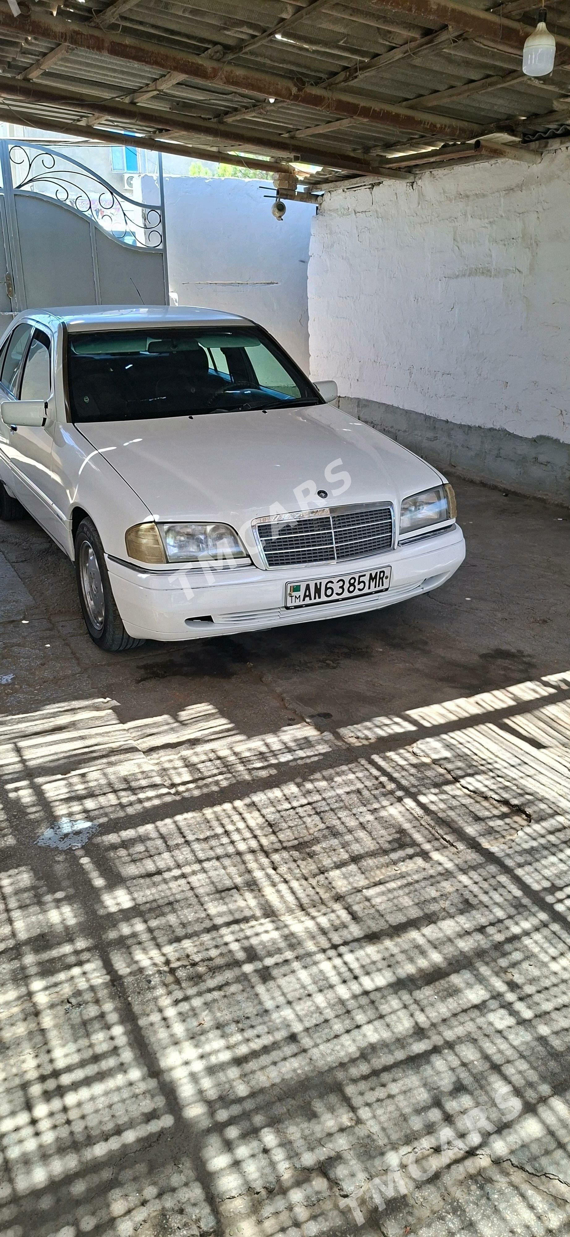 Mercedes-Benz C250 1995 - 44 000 TMT - Mary - img 2