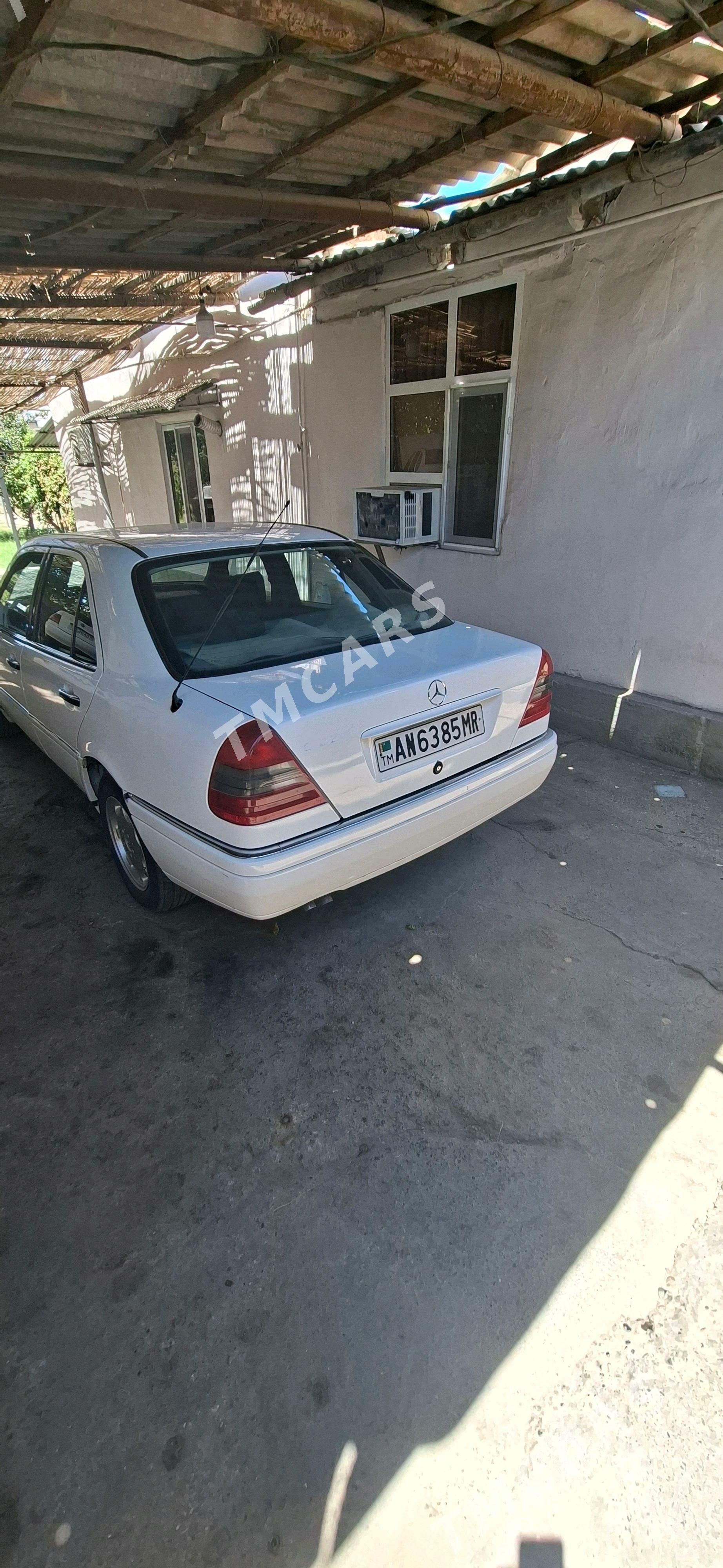 Mercedes-Benz C250 1995 - 44 000 TMT - Mary - img 4