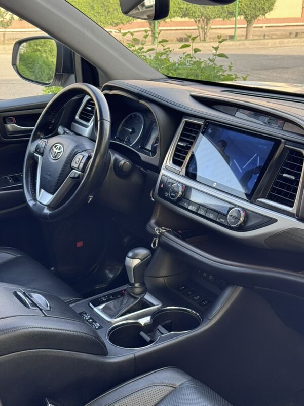 Toyota Highlander 2019 - 535 000 TMT - Ашхабад - img 8