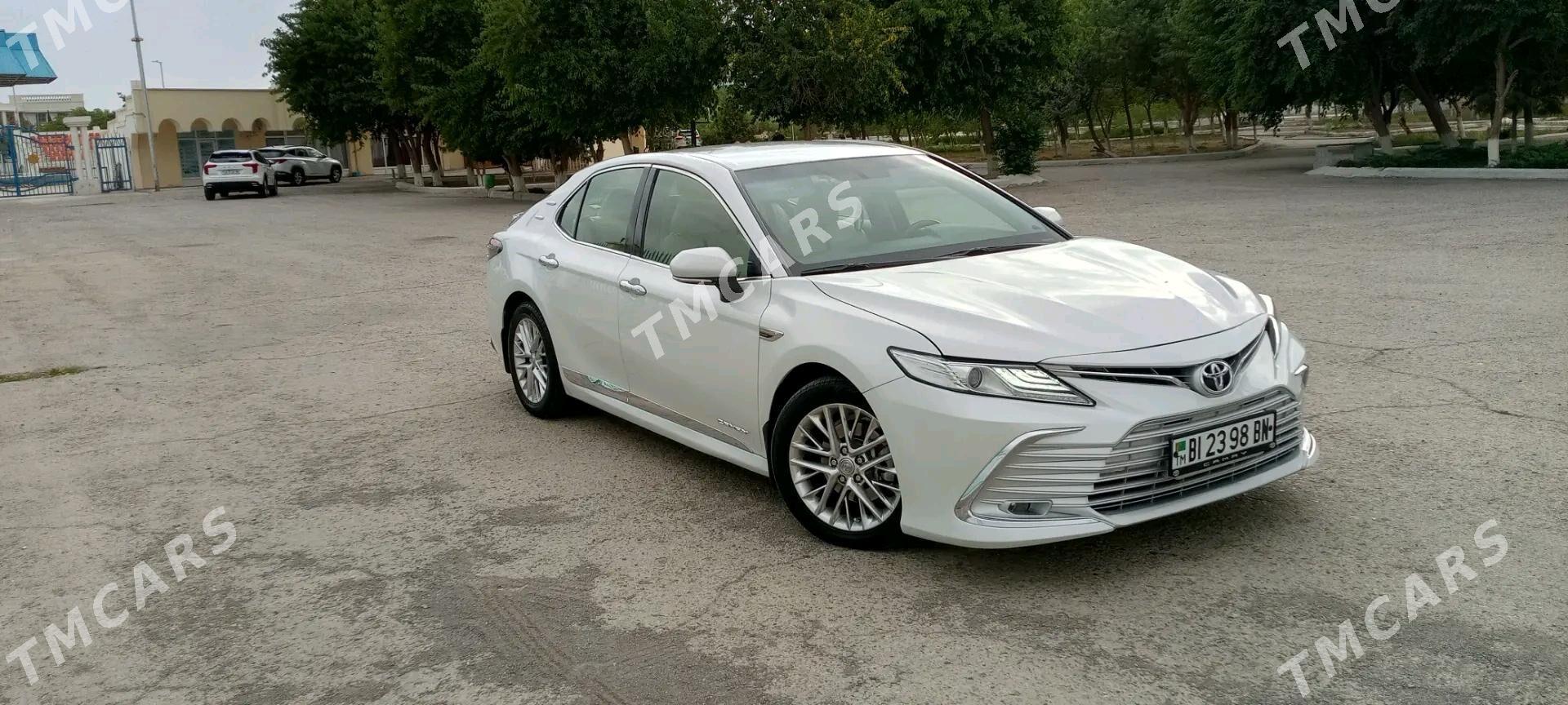 Toyota Camry 2019 - 300 000 TMT - Туркменбаши - img 3
