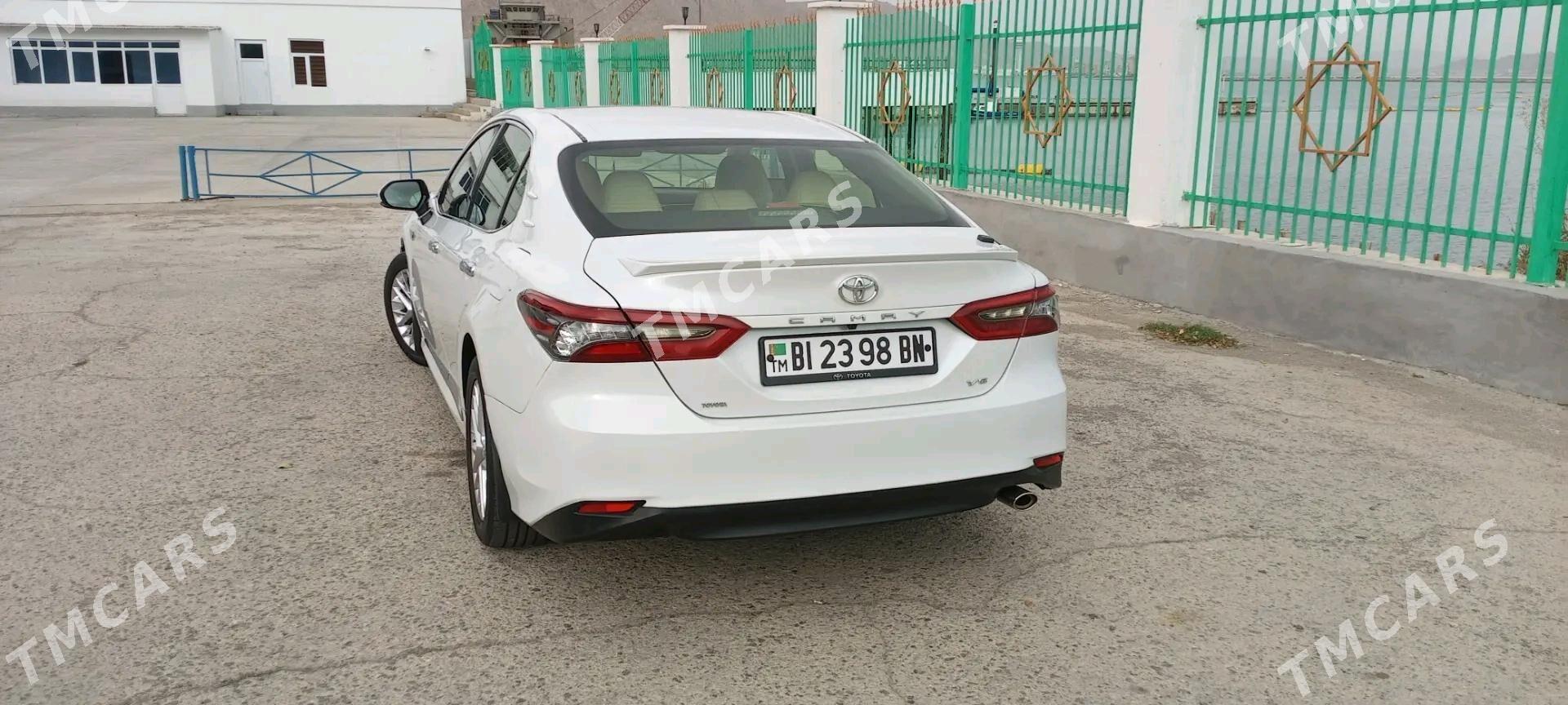 Toyota Camry 2019 - 300 000 TMT - Туркменбаши - img 5