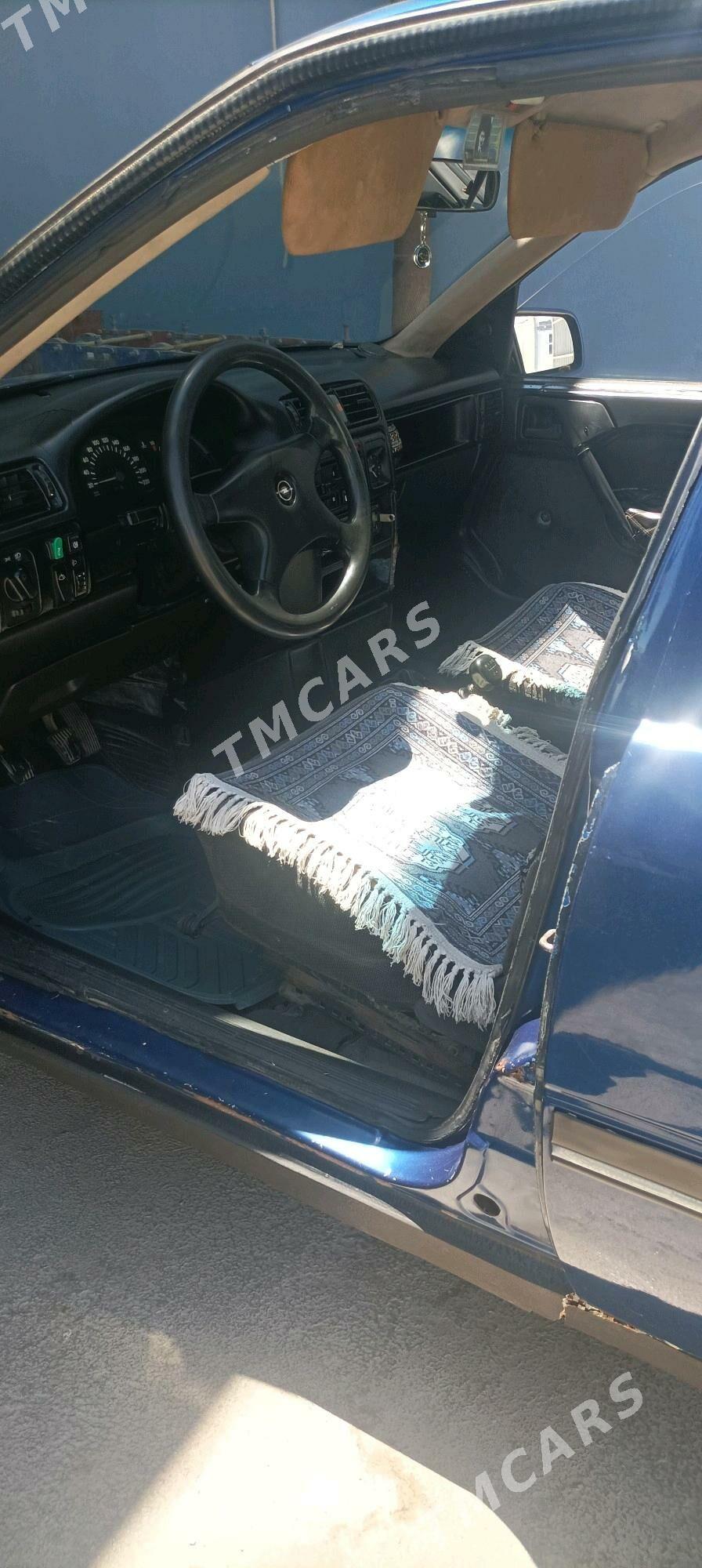 Opel Vectra 1992 - 24 000 TMT - Wekilbazar - img 3