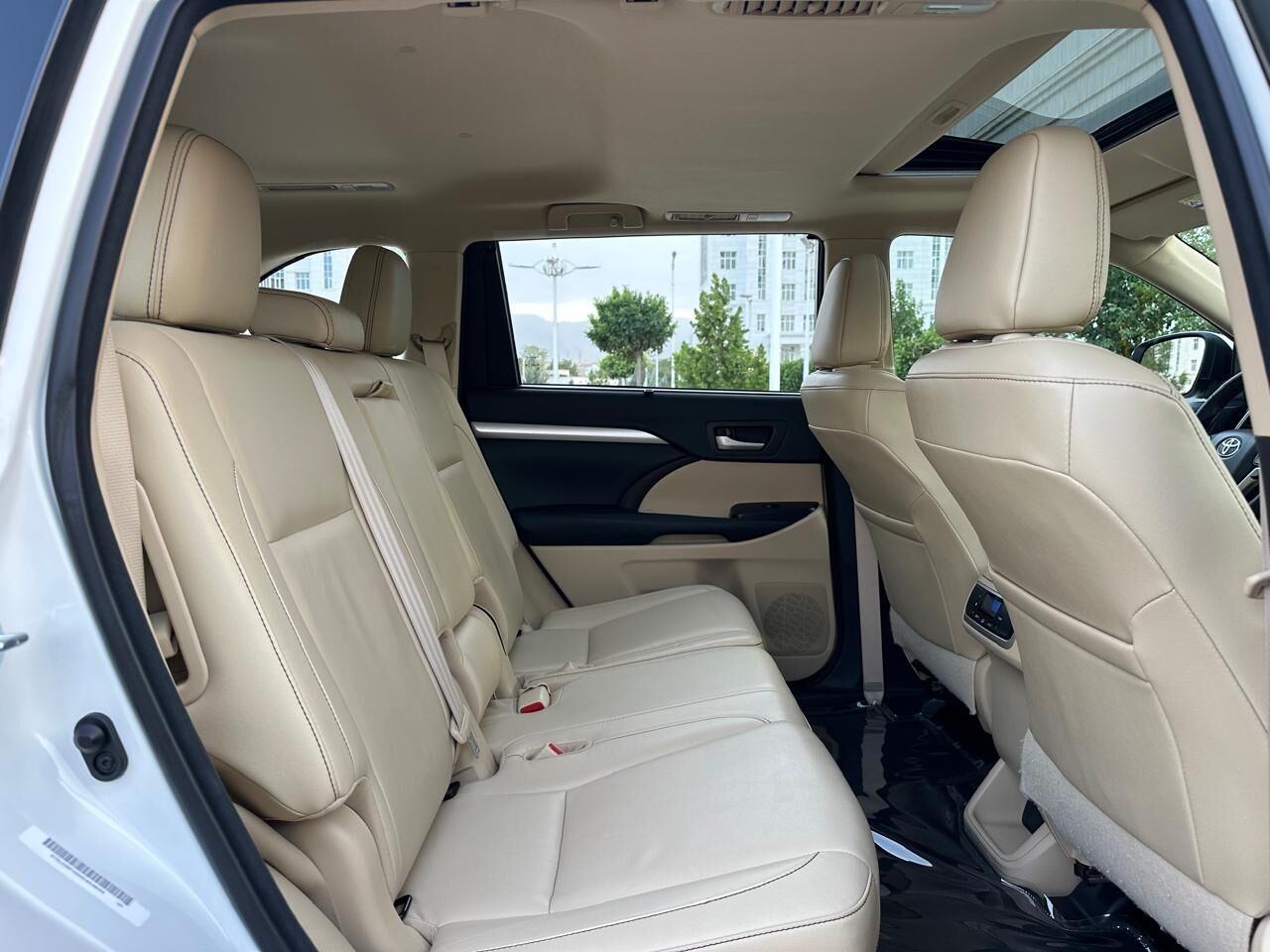 Toyota Highlander 2019 - 520 000 TMT - Ашхабад - img 10