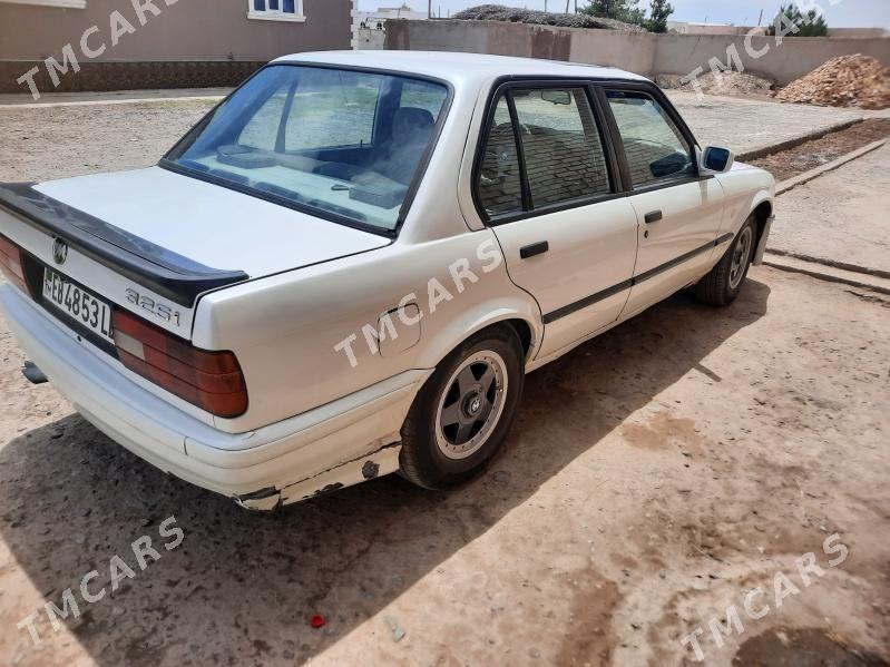 BMW 3 Series 1990 - 27 000 TMT - Dänew - img 4