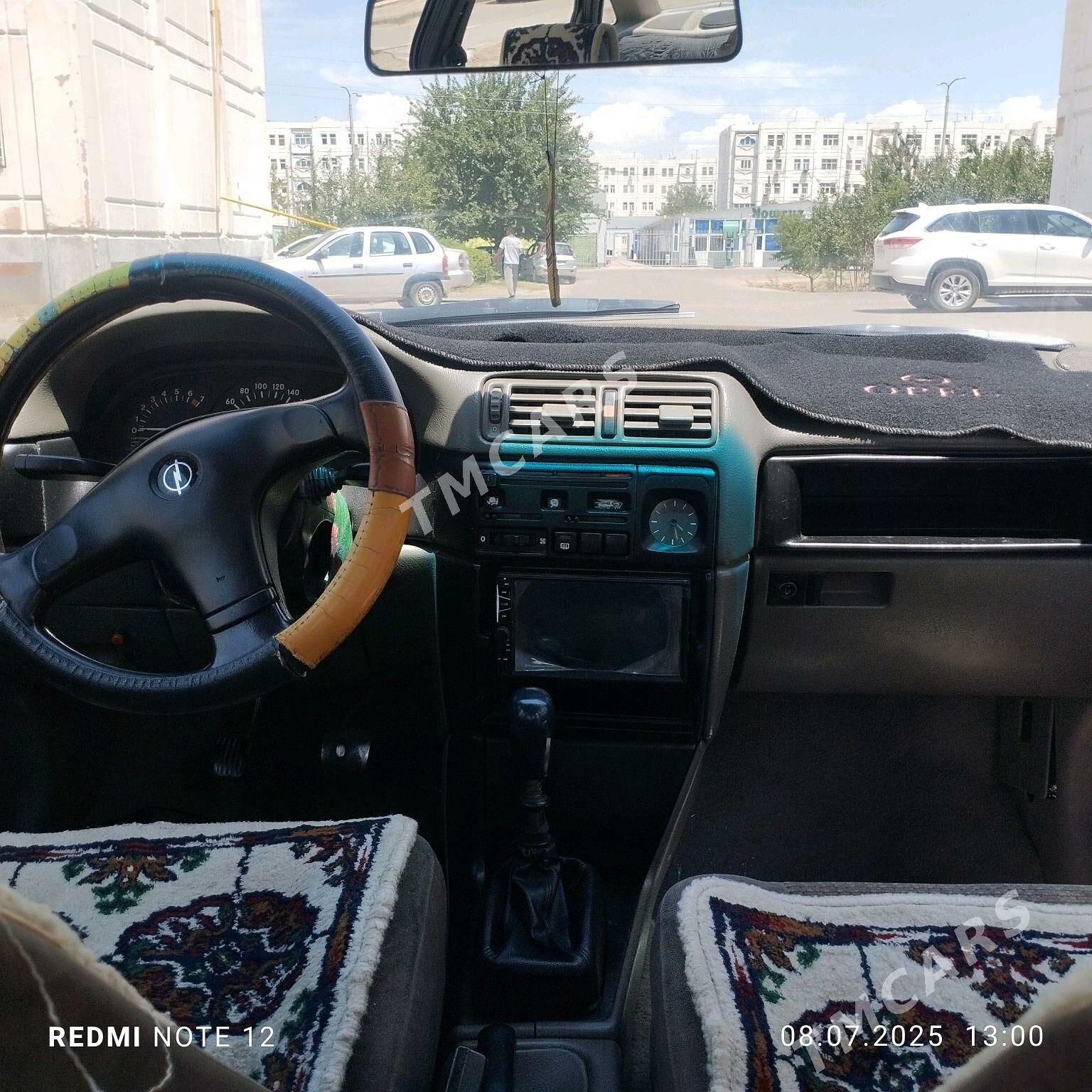 Opel Vectra 1993 - 36 000 TMT - Дашогуз - img 4