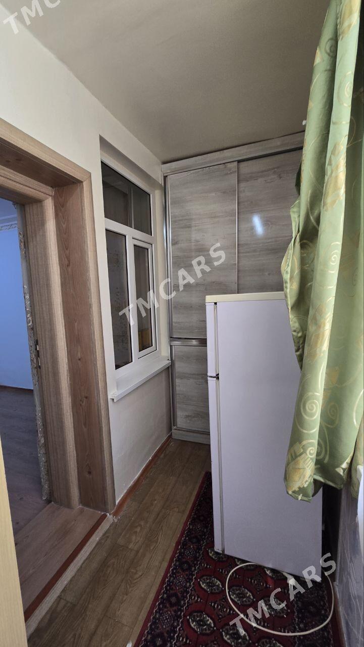 В ЦЕНТРЕ 1 КОМ-АЯ - Ашхабад - img 6