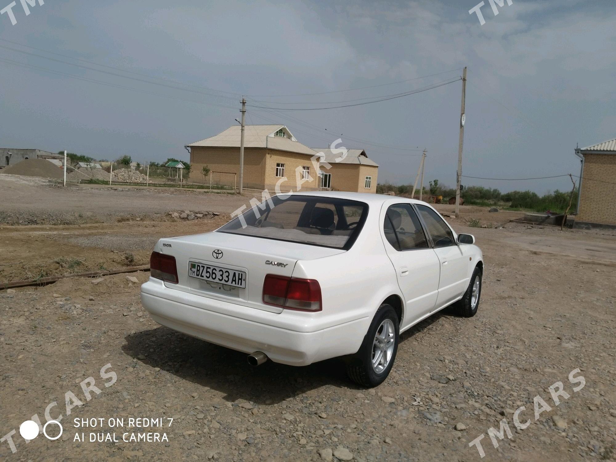 Toyota Camry 1994 - 50 000 TMT - Теджен - img 2