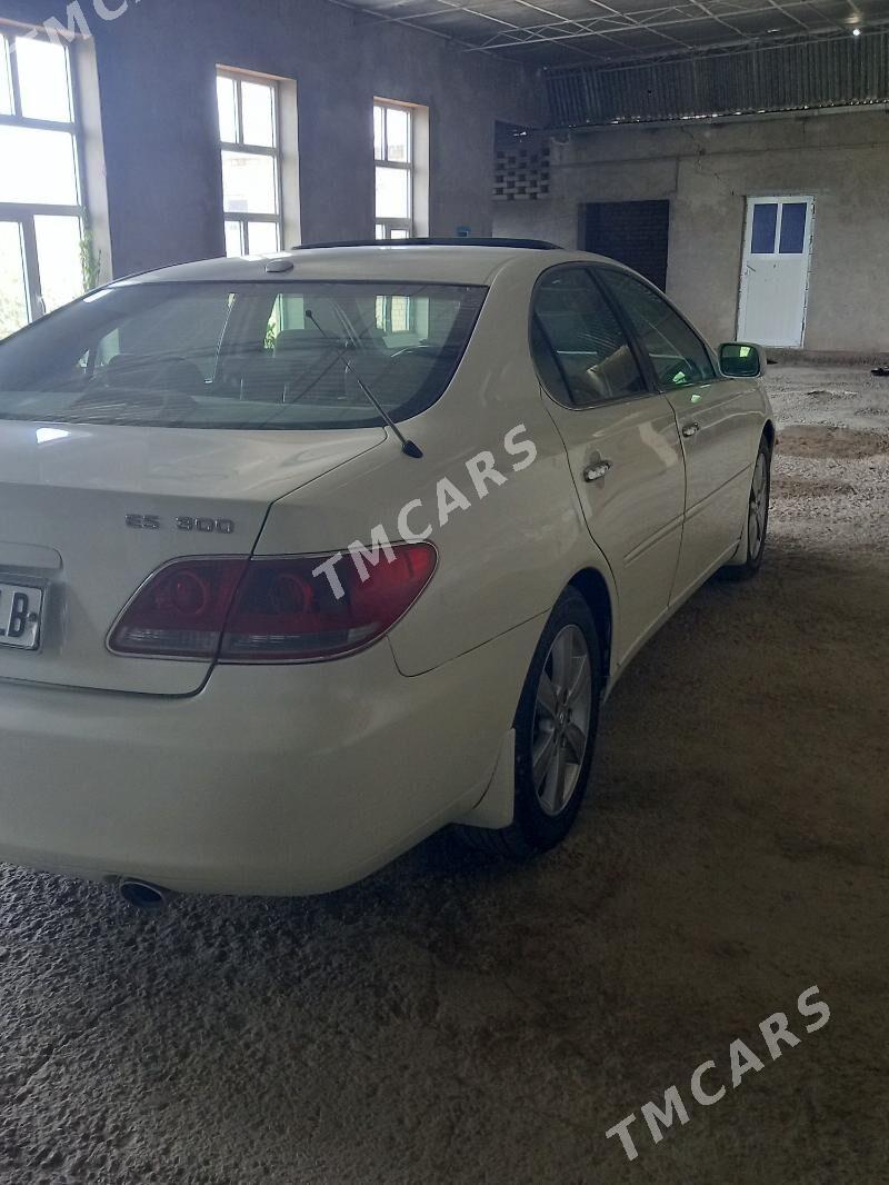 Lexus ES 300 2003 - 170 000 TMT - Дянев - img 2