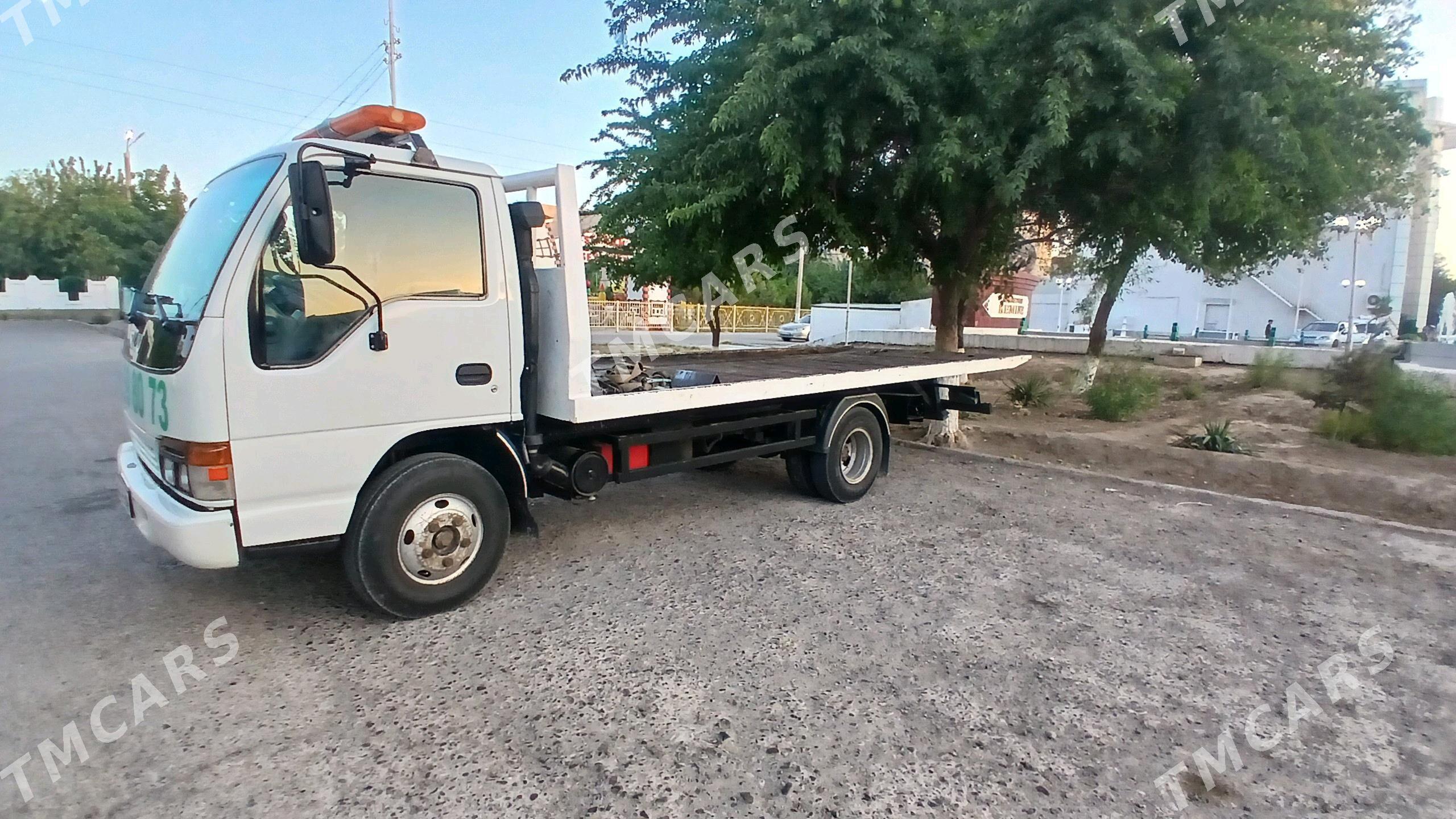 Isuzu Elf 2000 - 300 000 TMT - Мары - img 3
