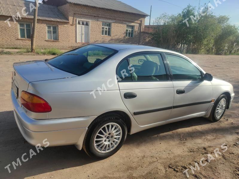 Toyota Avensis 1999 - 100 000 TMT - Кёнеургенч - img 6