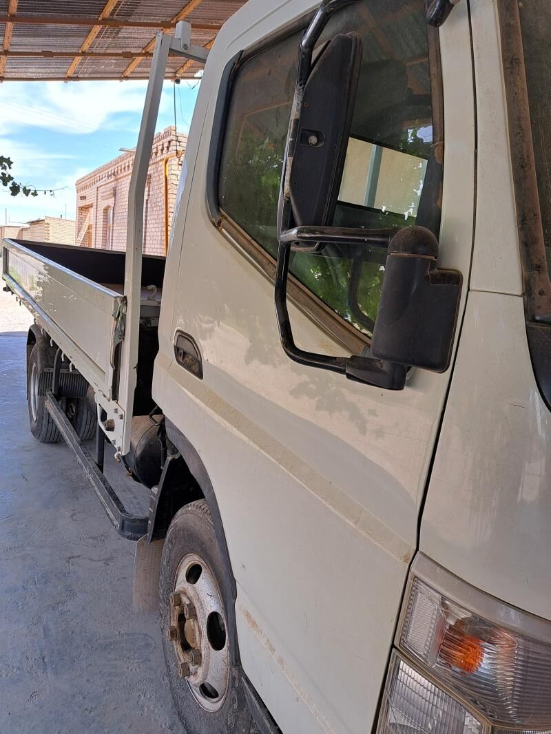 Mitsubishi Fuso 2006 - 350 000 TMT - Dänew - img 3