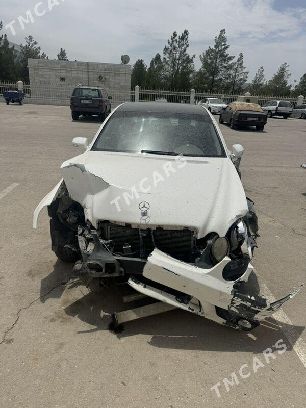 Mercedes-Benz E320 2005 - 60 000 TMT - Balkanabat - img 2