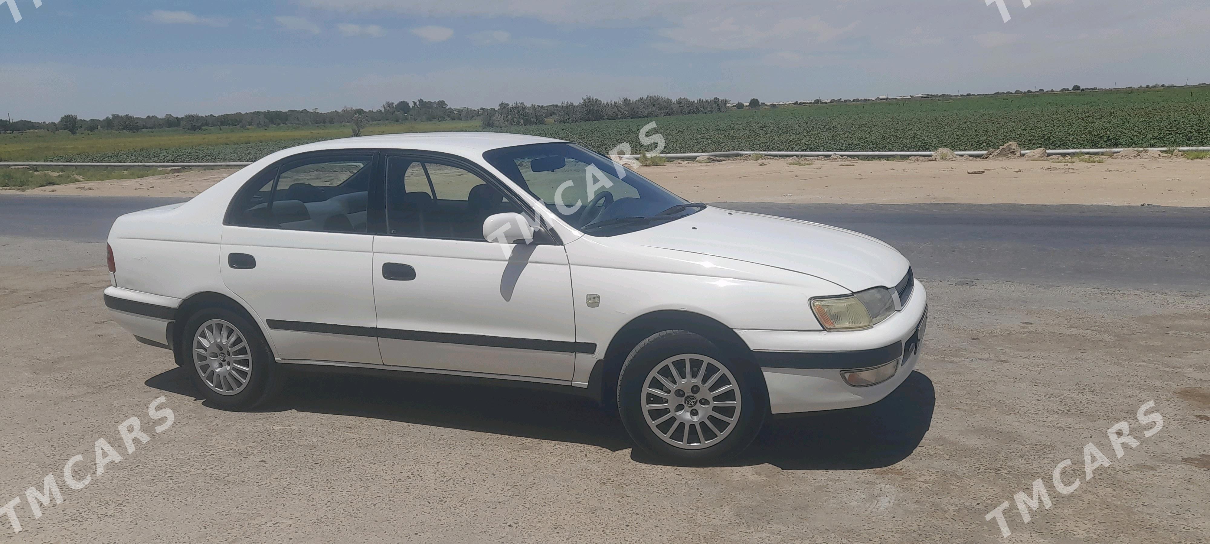 Toyota Carina 1996 - 72 000 TMT - Байрамали - img 5