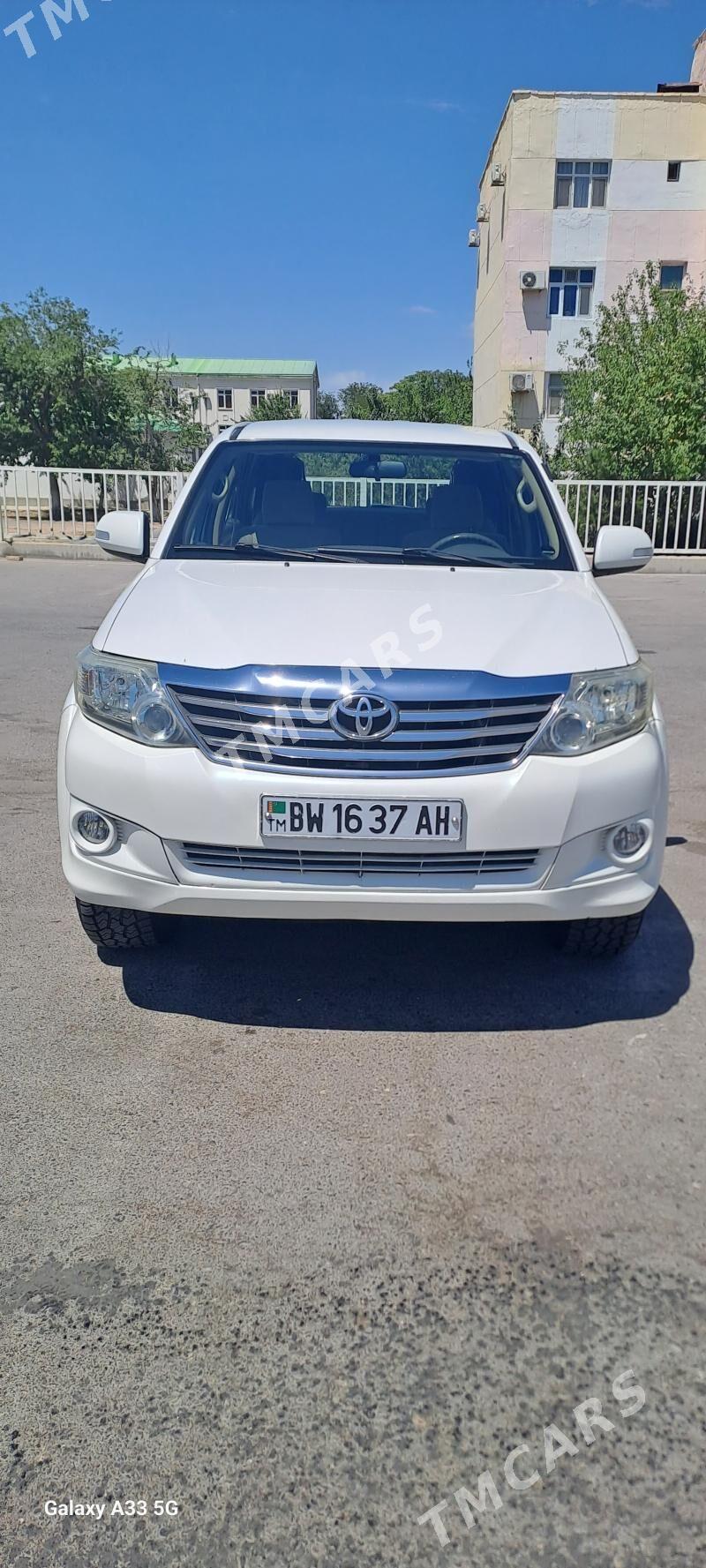 Toyota Fortuner 2012 - 320 000 TMT - Ашхабад - img 6