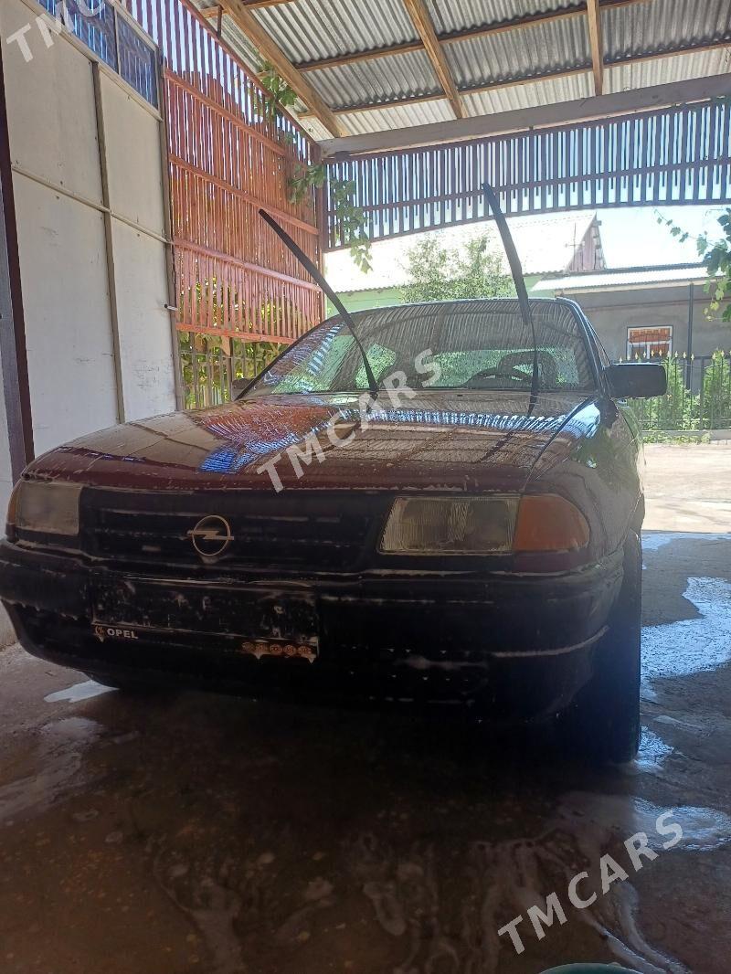 Opel Astra 1993 - 32 000 TMT - Daşoguz - img 4