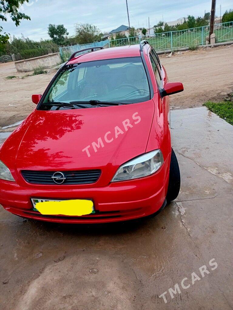 Opel Astra 2003 - 66 000 TMT - Гурбансолтан Едже - img 3