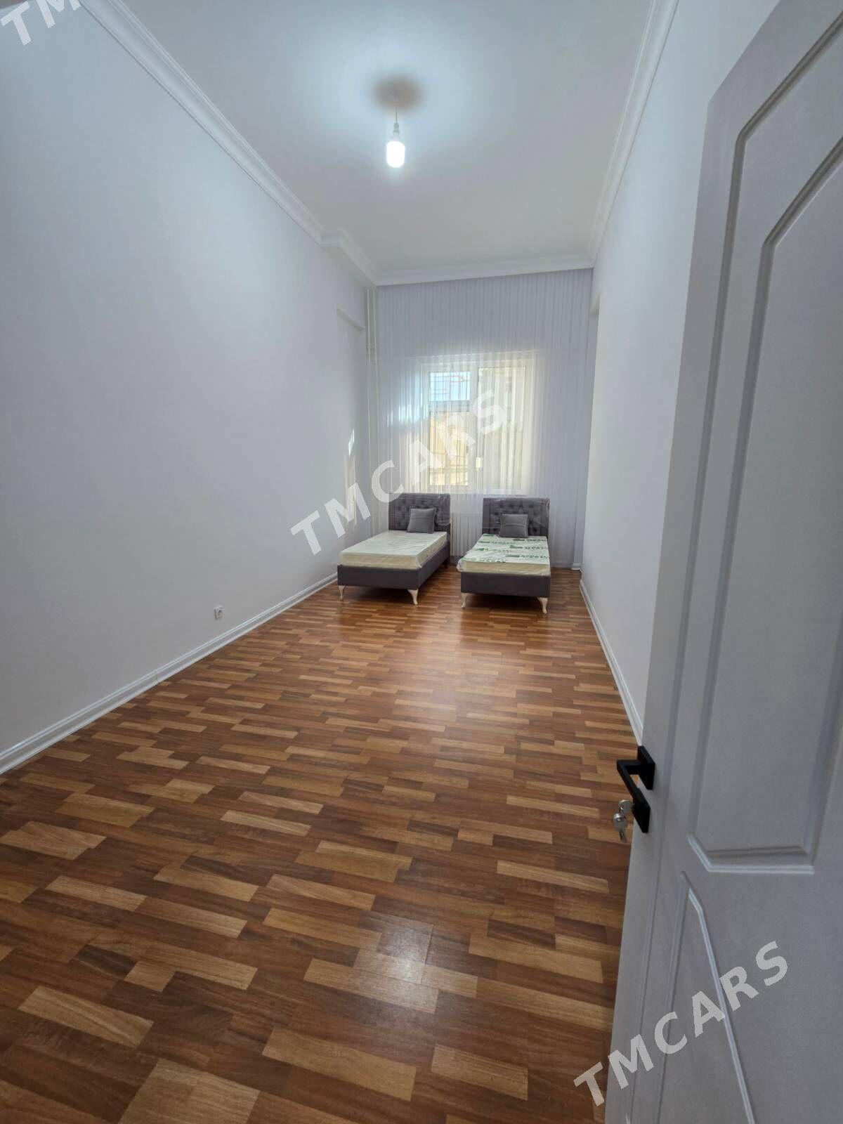 Sowetskiy Elitka 5 kom 2 etaj - Ашхабад - img 2