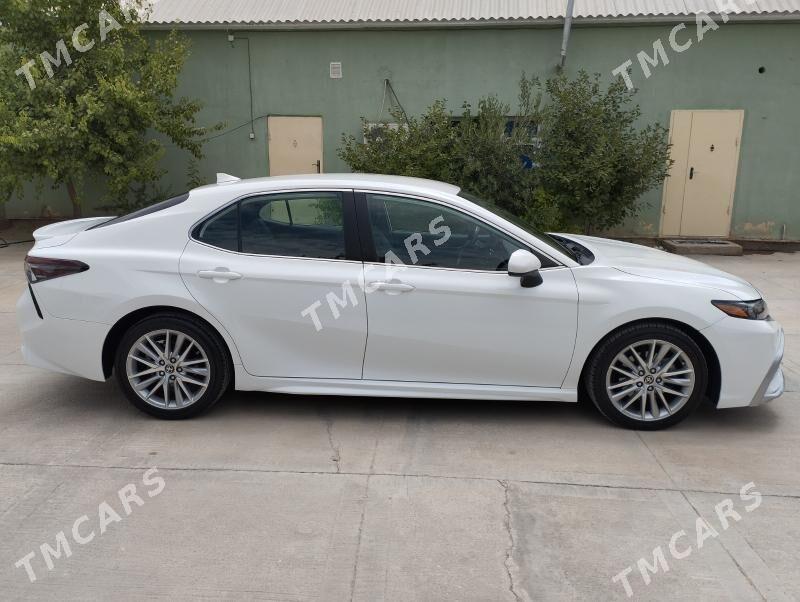 Toyota Camry 2021 - 335 000 TMT - Balkanabat - img 4
