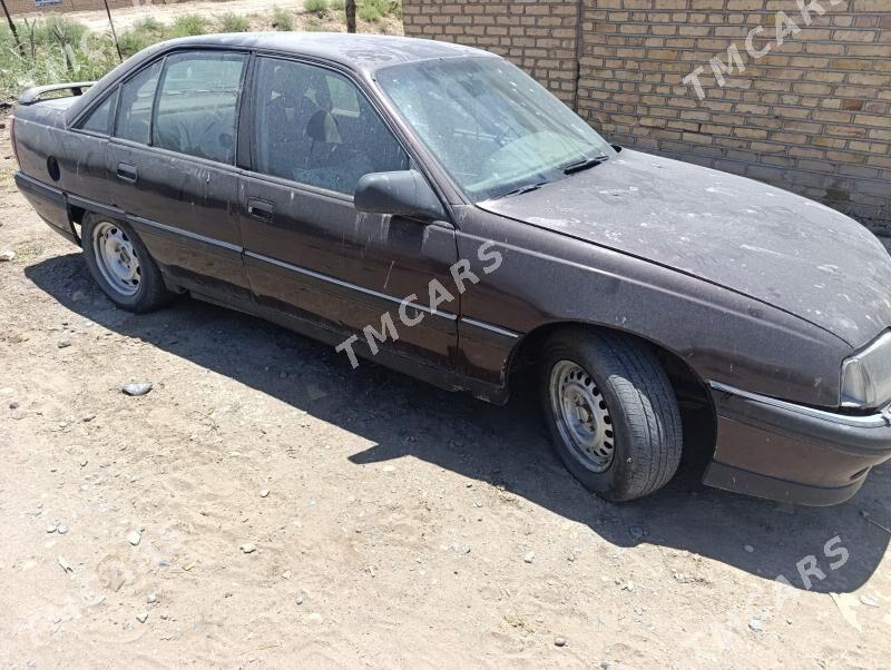 Opel Omega 1992 - 11 000 TMT - Мары - img 7