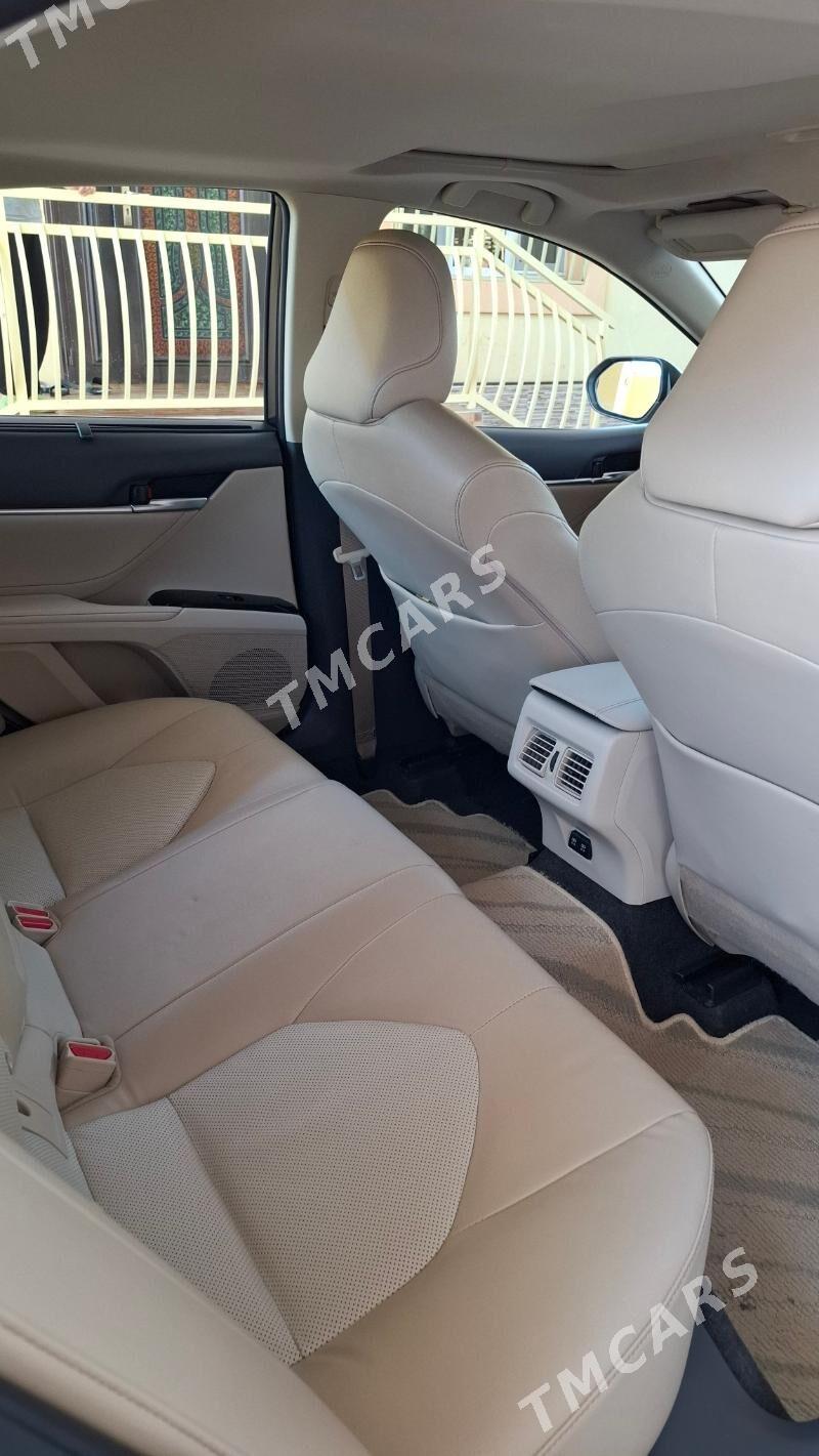 Toyota Camry 2018 - 440 000 TMT - Aşgabat - img 4