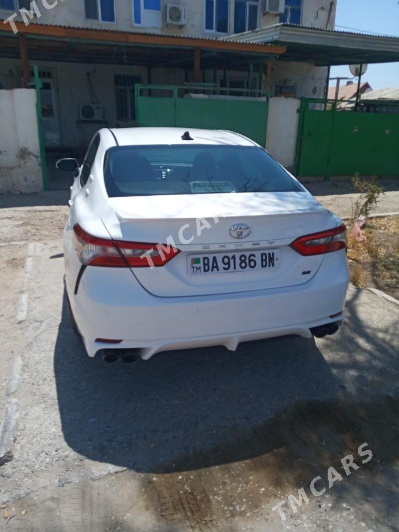 Toyota Camry 2018 - 320 000 TMT - Balkanabat - img 7