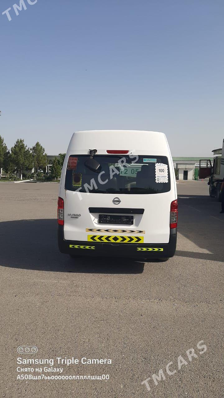 Nissan Urvan 2020 - 405 000 TMT - Ашхабад - img 3