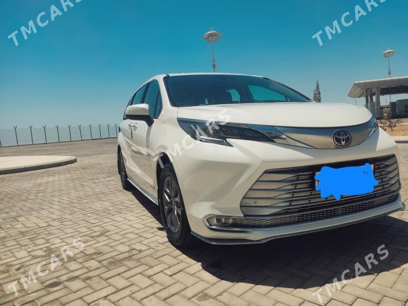 Toyota Sienna 2022 - 500 000 TMT - Туркменбаши - img 5