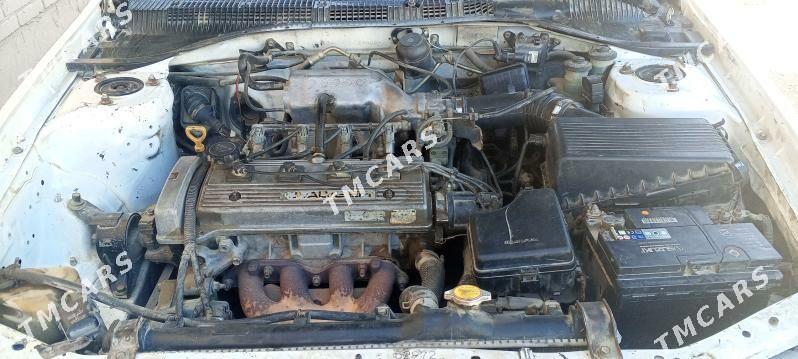 Toyota Carina 1993 - 70 000 TMT - Фарап - img 4