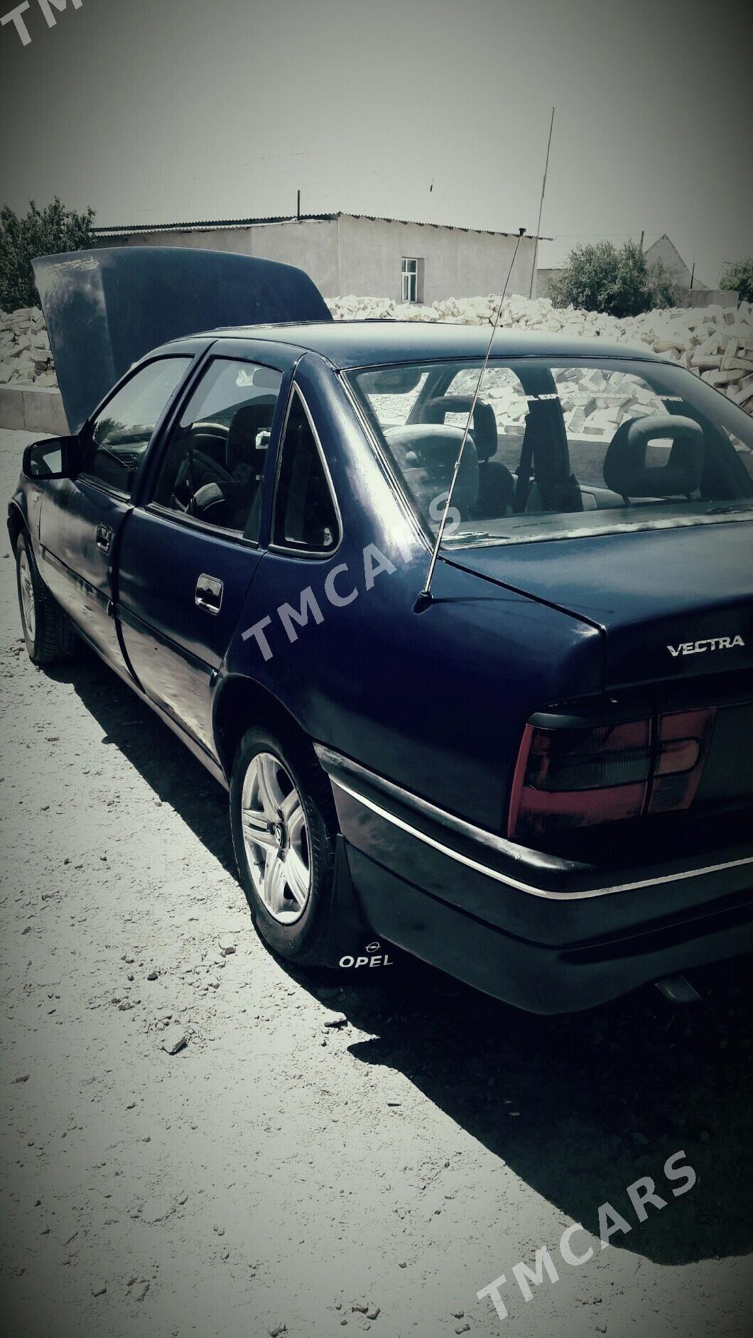 Opel Vectra 1992 - 30 000 TMT - Губадаг - img 4