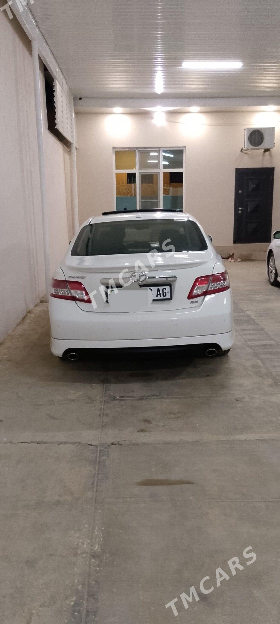Toyota Camry 2010 - 169 000 TMT - Aşgabat - img 3