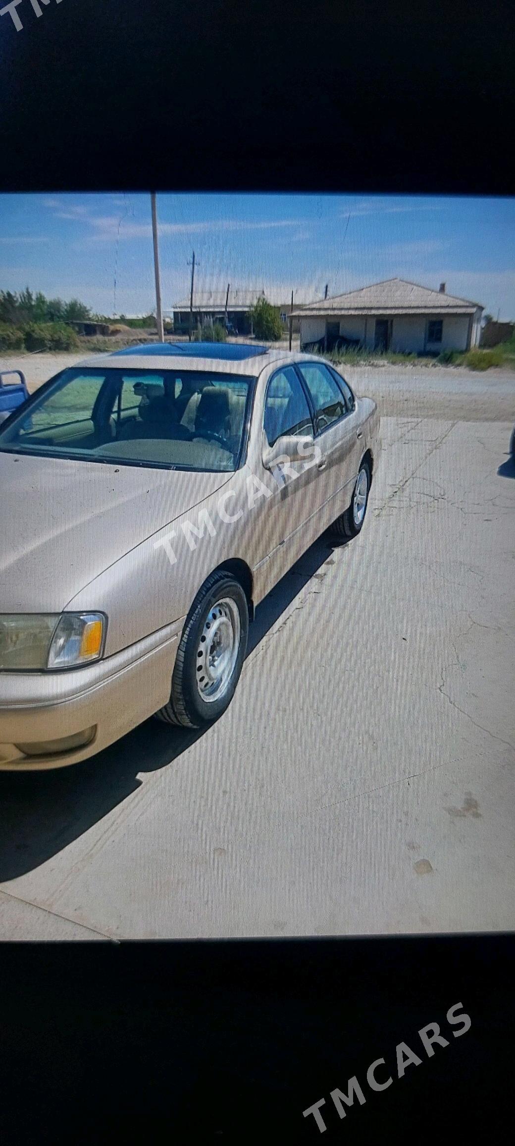 Toyota Avalon 1999 - 120 000 TMT - Türkmengala - img 5