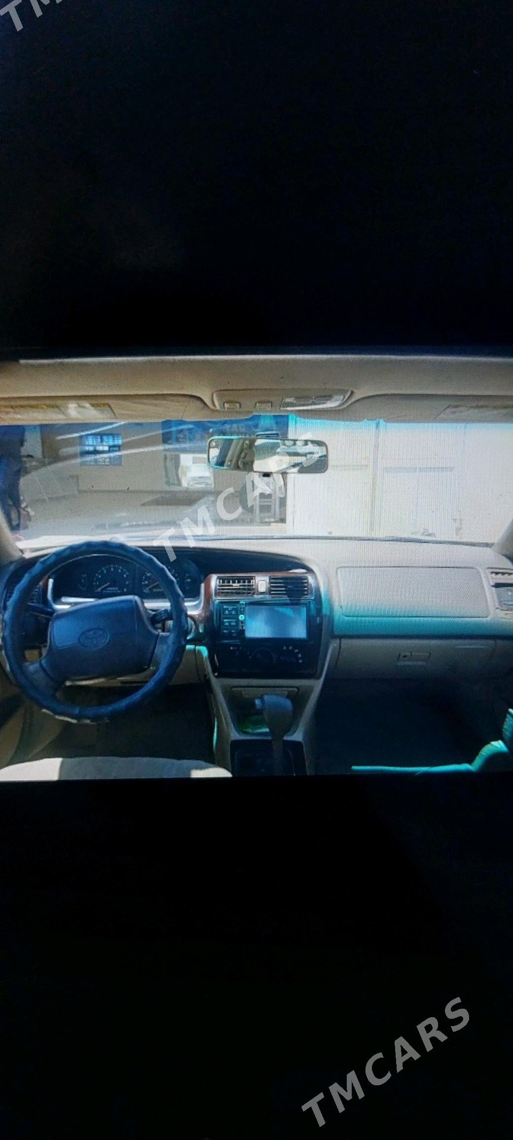 Toyota Avalon 1999 - 120 000 TMT - Türkmengala - img 2