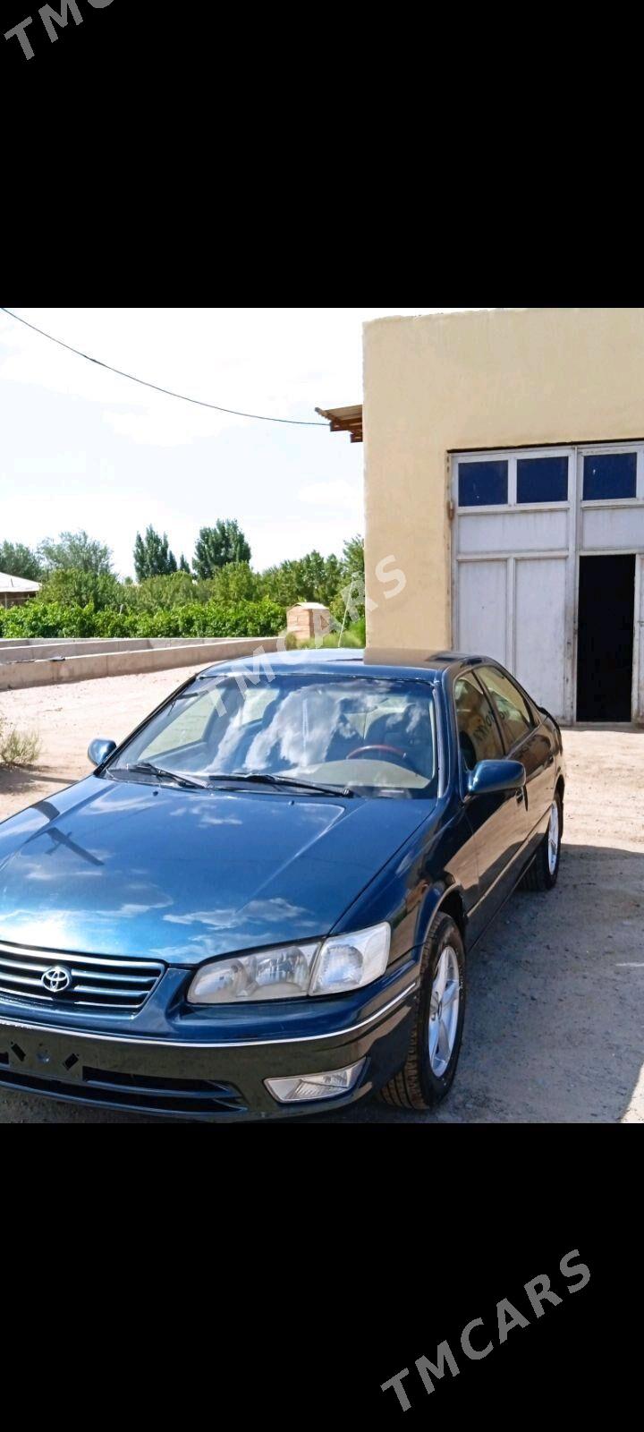 Toyota Camry 2000 - 146 000 TMT - Губадаг - img 3