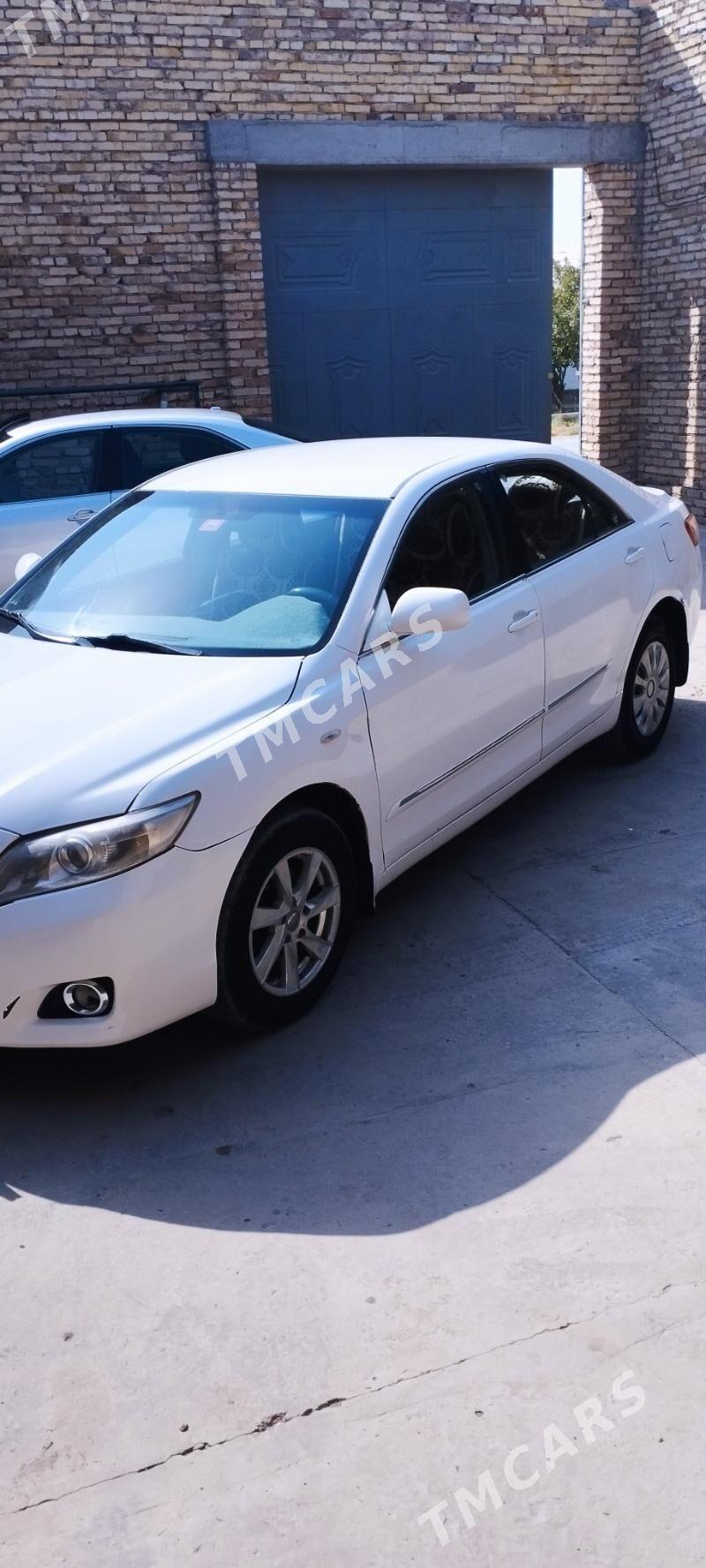 Toyota Camry 2011 - 130 000 TMT - Hojambaz - img 5