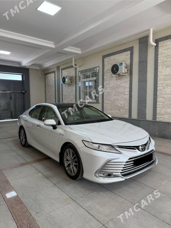 Toyota Camry 2022 - 595 000 TMT - Ашхабад - img 1