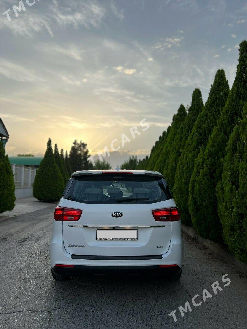 Kia Sedona 2019 - 320 000 TMT - Ашхабад - img 6