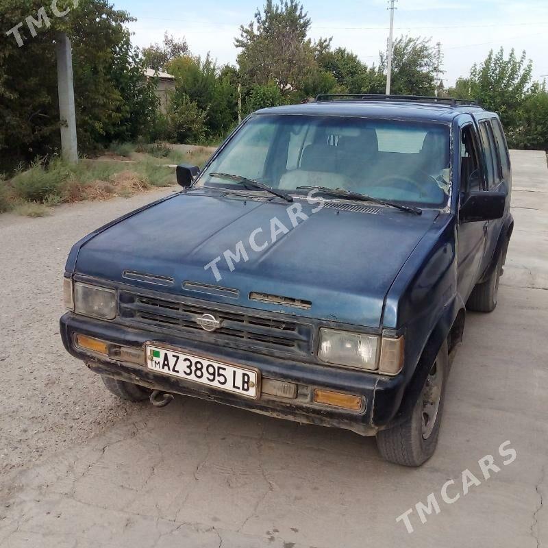 Nissan Pathfinder 1995 - 20 000 TMT - Saýat - img 2