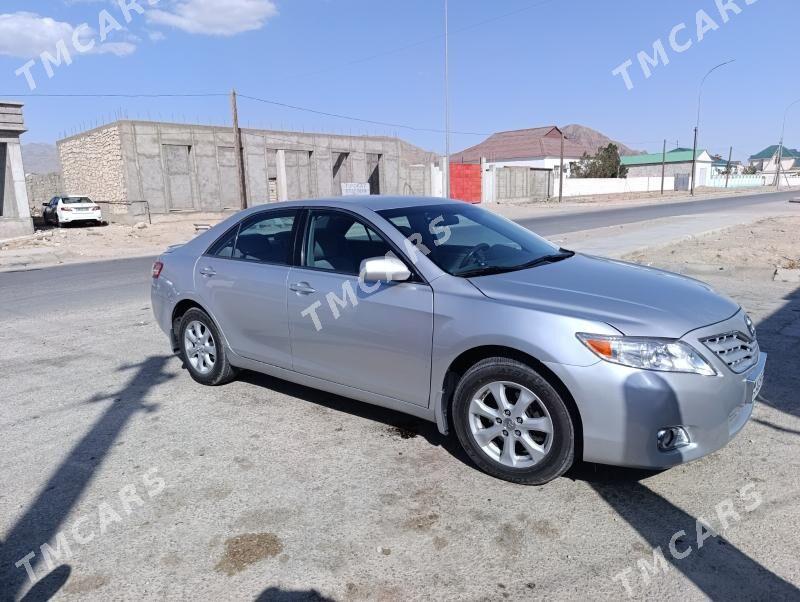 Toyota Camry 2010 - 200 000 TMT - Balkanabat - img 2