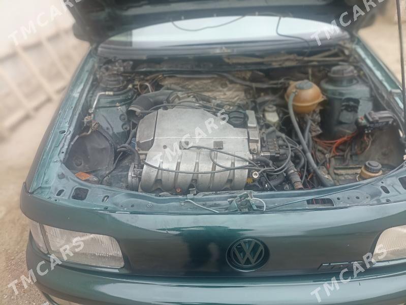 Volkswagen Passat 1993 - 15 000 TMT - Дашогуз - img 8