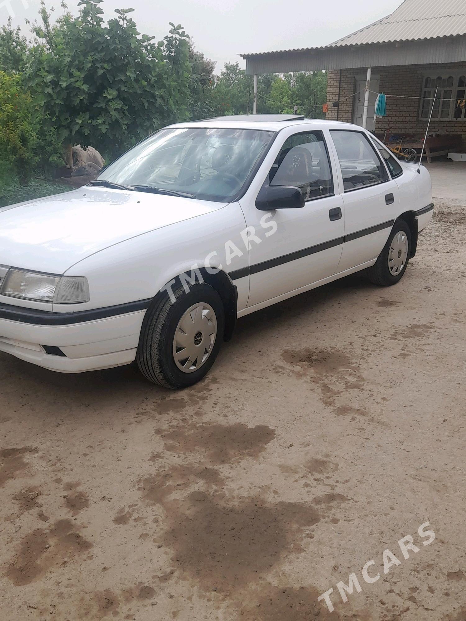 Opel Vectra 1992 - 38 000 TMT - Мары - img 3