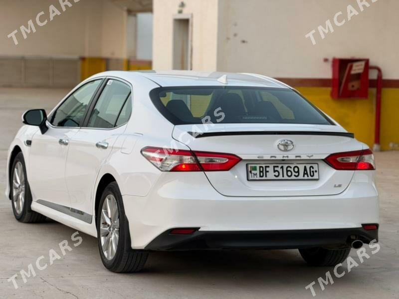 Toyota Camry 2019 - 290 000 TMT - Aşgabat - img 5