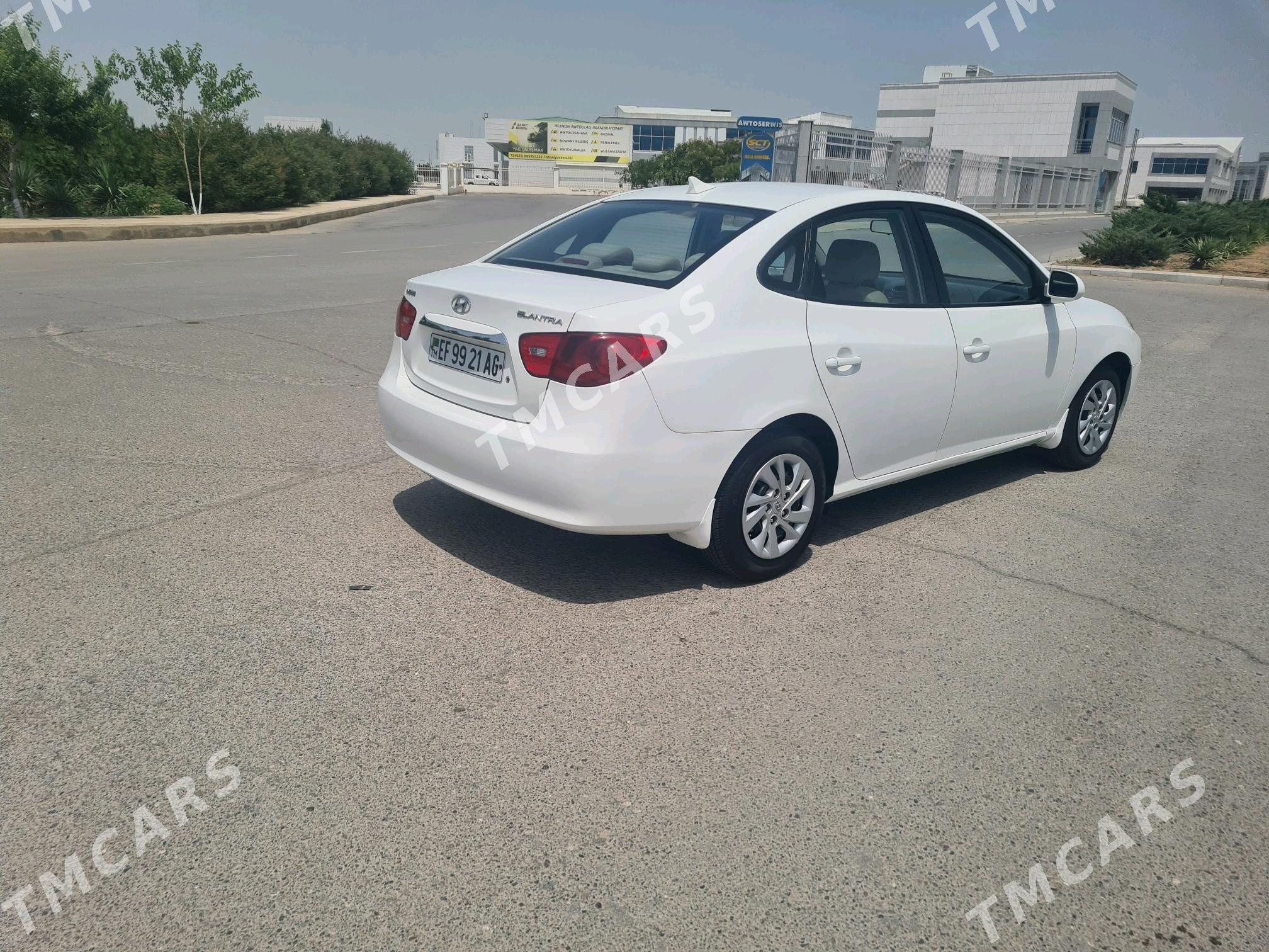 Hyundai Elantra 2009 - 132 000 TMT - Ашхабад - img 9